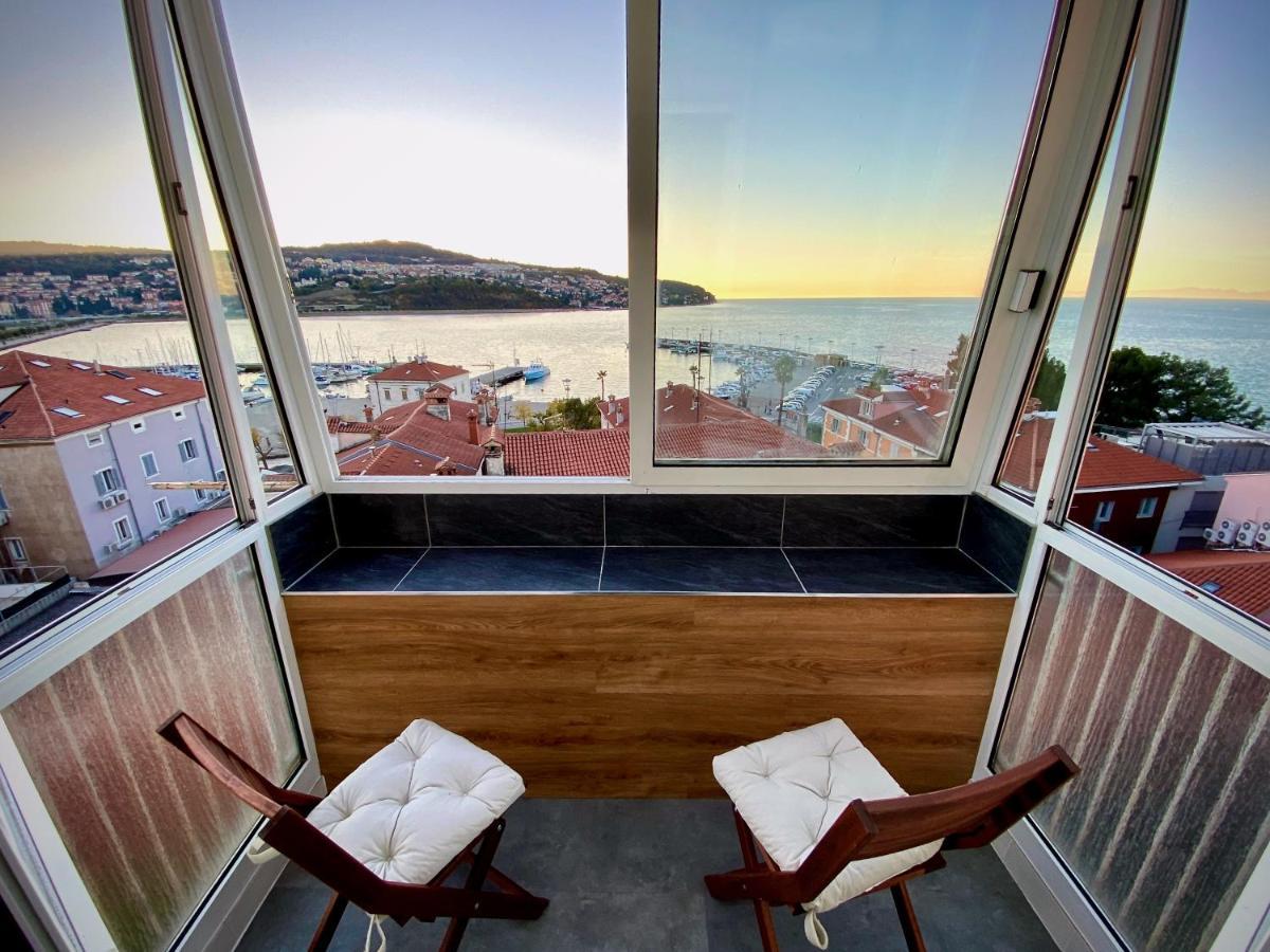 Postcard Koper Apartment ภายนอก รูปภาพ